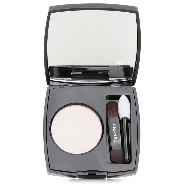 Chanel Ombre Essentielle Multi Use Longwearing Eyeshadow - 