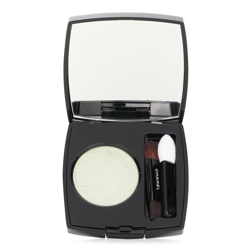 Chanel Ombre Essentielle Multi-Use Longwearing Eyeshadow - 
