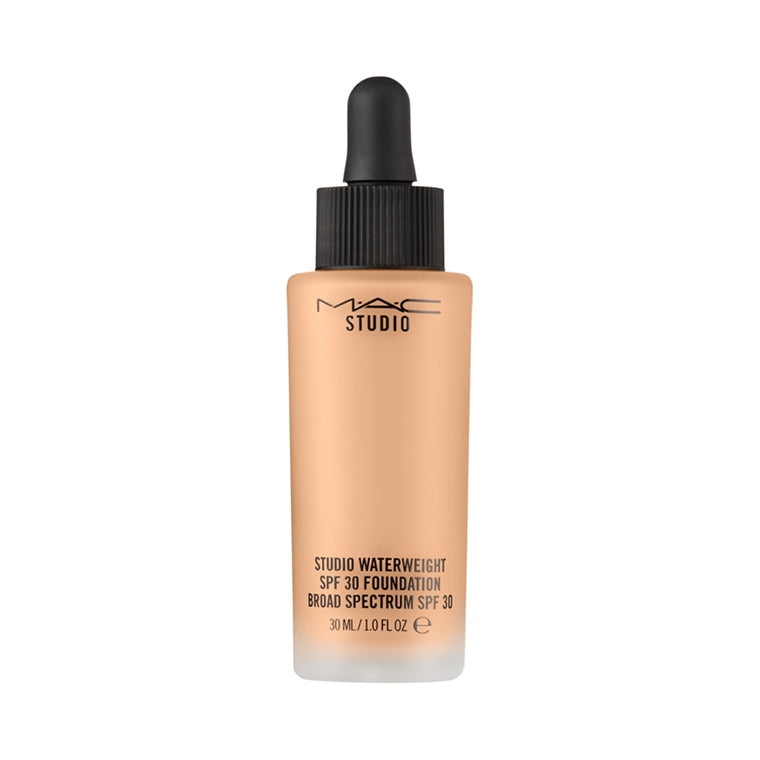 MAC Studio Waterweight Foundation SPF 30 - 